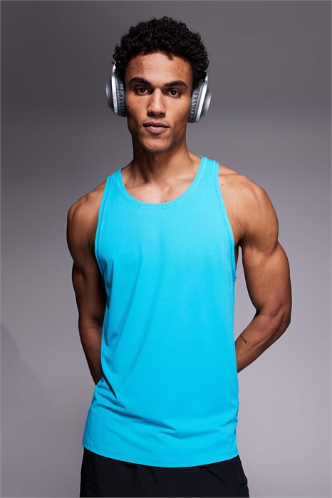 Тренировочный жилет Icon из быстросохнущей сетки с вырезом «рейсер» на спине артикул 151738748