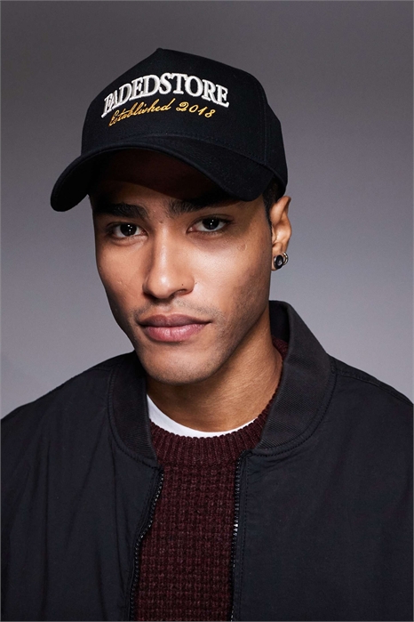 Классическая кепка с 5 панелями артикул 156343338