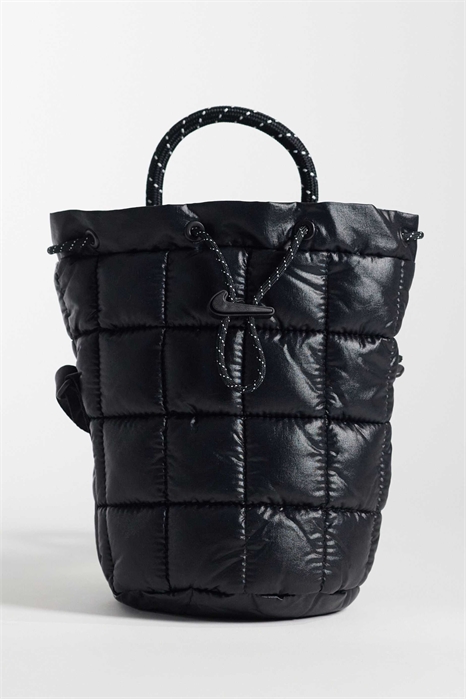 Небольшая сумка с мягкой подкладкой артикул 149966860