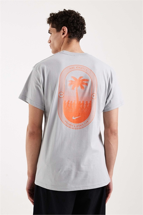 Футболка с принтом в виде пальмы на спине артикул 151960209