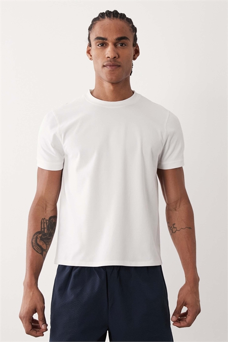 Детская футболка из эластичного хлопка с облегающим кроем и технологией быстрого высыхания артикул 153529629