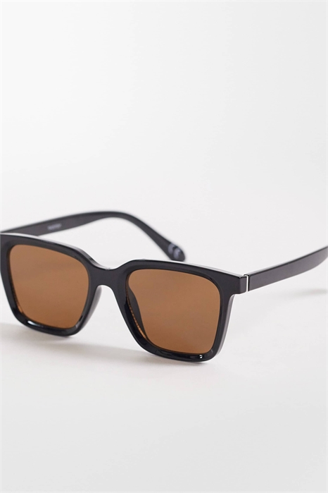 Квадратные солнцезащитные очки артикул 154237231