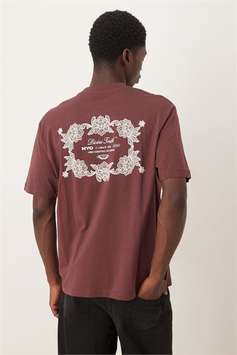 Футболка свободного кроя с принтом в виде цветочного эмблемы артикул 150198717