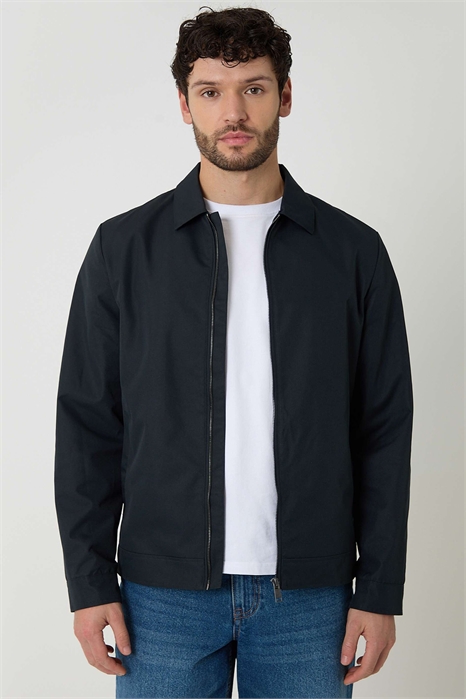 Легкая куртка на молнии с защитой от дождя артикул 156413284