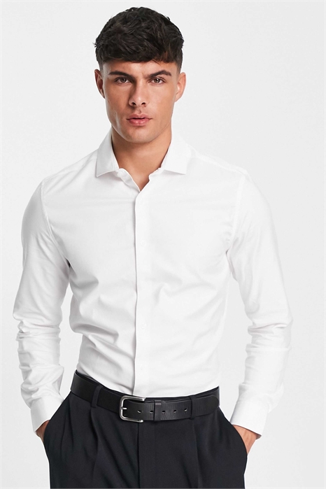 Рубашка из твила с облегающим кроем, легко гладится, с воротником-каре артикул 120823999