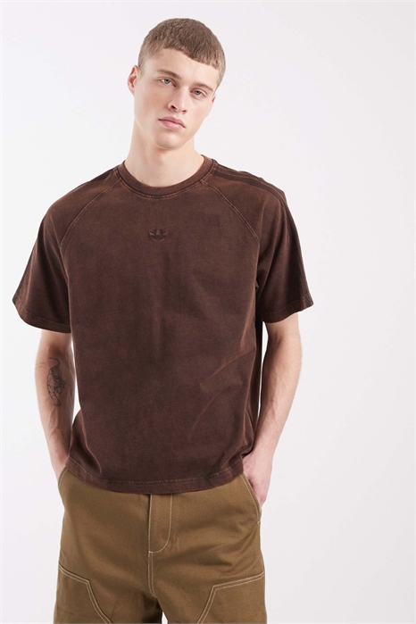 Футболка Premium Essentials артикул 151926221