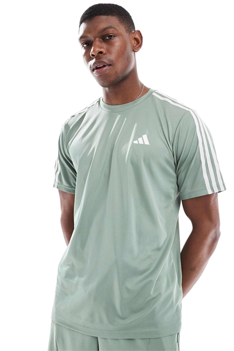 Футболка adidas Training Essentials артикул 139924494