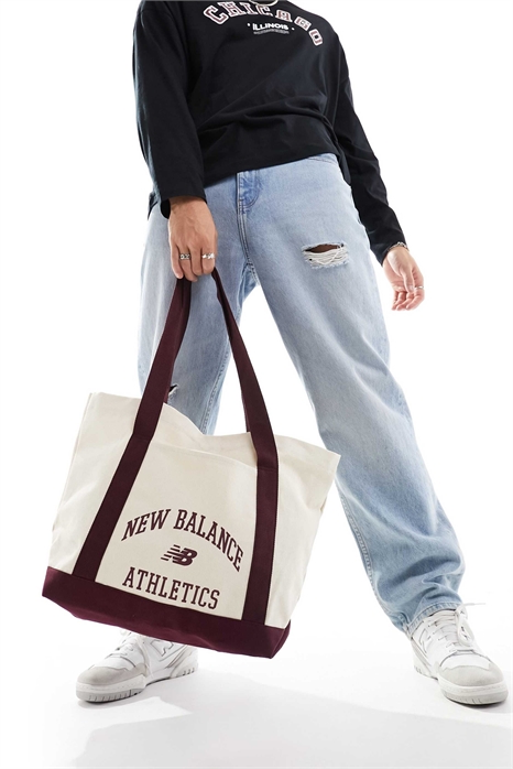 Спортивная сумка бежевого и бордового цветов артикул 129168698