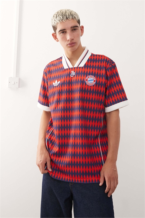 Футболка adidas Football FC Bayern Munich LF артикул 141244610