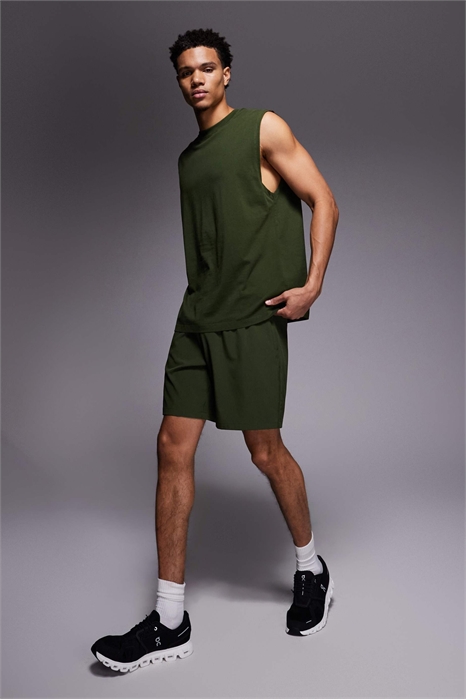 Шорты Icon для тренировок, 7 дюймов, быстросохнущие, с карманами на молнии артикул 151308610