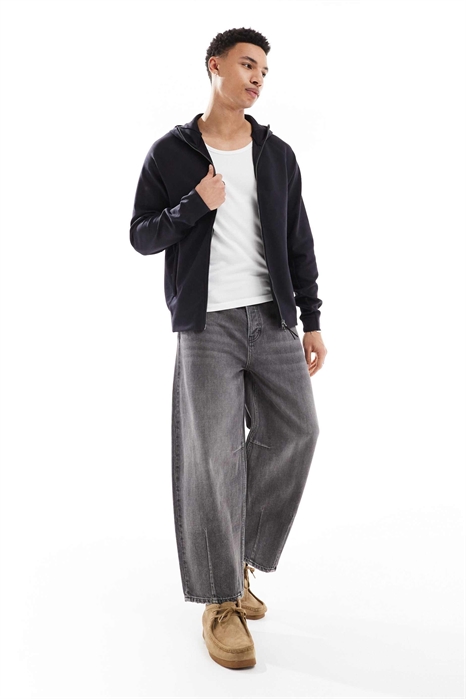 Куртка с капюшоном и диагональной застежкой-молнией артикул 144037758