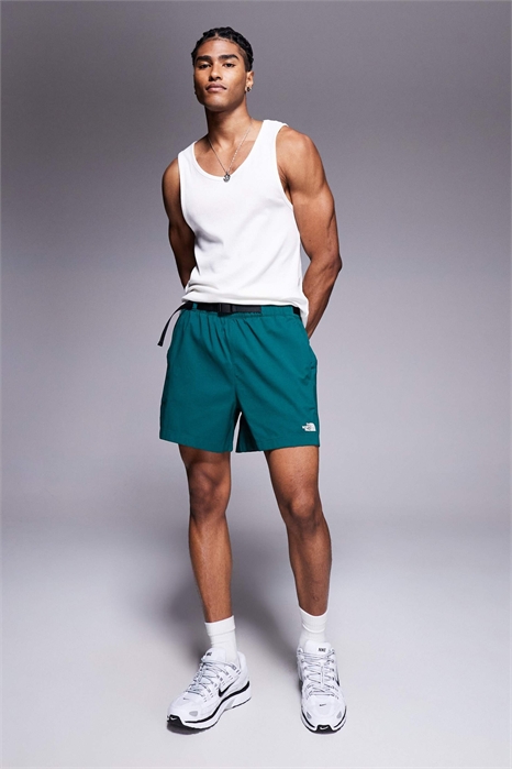 Class V Pathfinder Belted 5-inch Short в зеленом цвете артикул 136840130