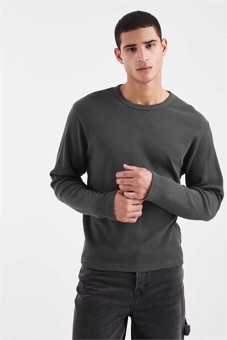 Футболка с длинным рукавом и вафельной текстурой артикул 153574197