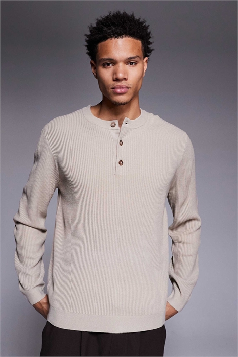 Трикотажная рубашка с длинными рукавами и ребристой отделкой артикул 149427344