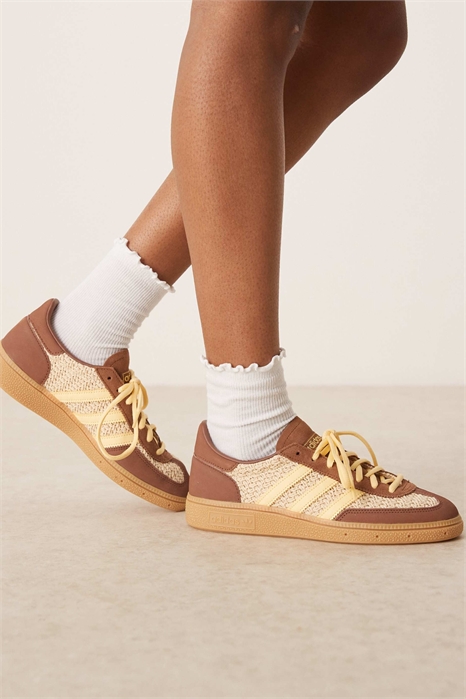 Специалисты по гандболу артикул 141934149