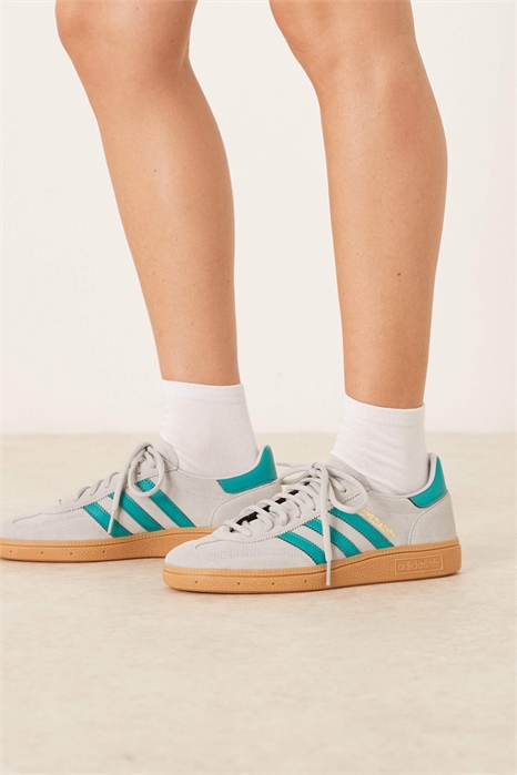 Специалисты по гандболу артикул 141934151