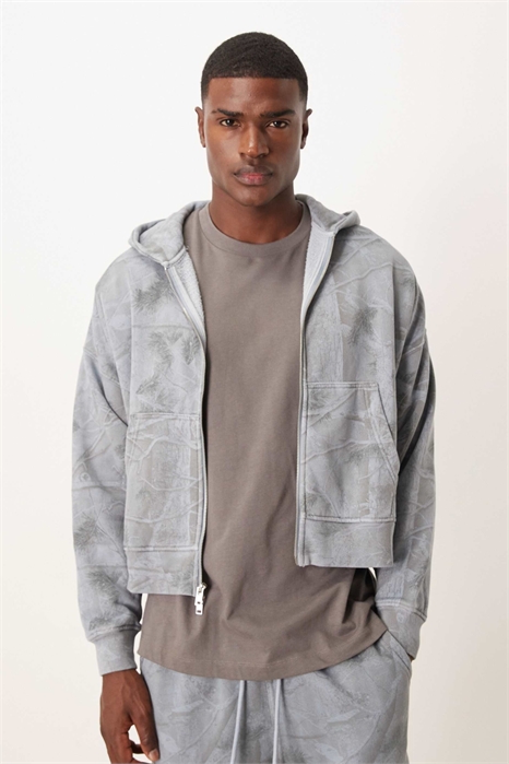 Незаменимая укороченная толстовка с капюшоном на молнии артикул 151967642