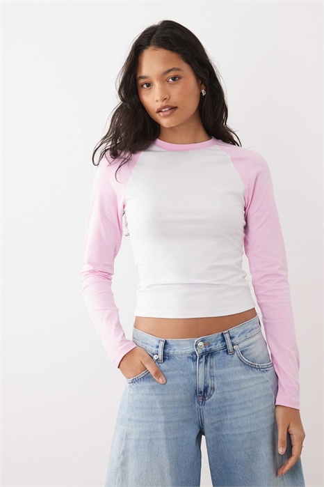 Детская футболка с длинным рукавом и раглановыми рукавами артикул 156179429