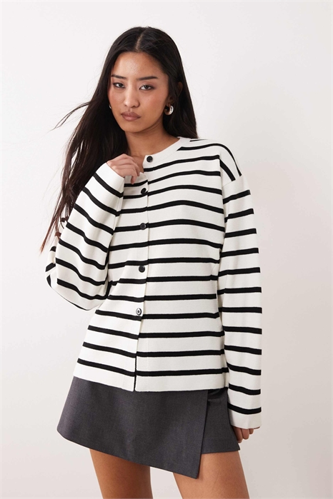 Вязаный кардиган с облегающим кроем и круглым вырезом артикул 156095554