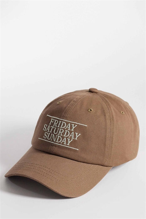 Кепка «Пятница, суббота, воскресенье» артикул 151555477