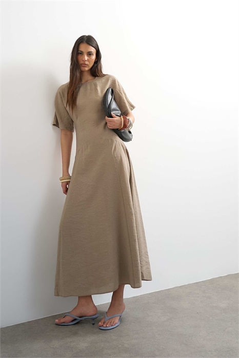 Макси-платье-футболка с заниженной талией из купро артикул 154855691