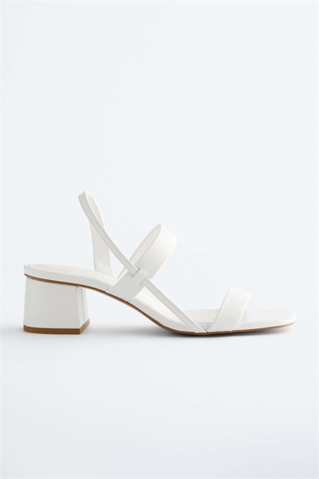 Сандалии на каблуке из натуральной кожи с ремешками артикул 156220956