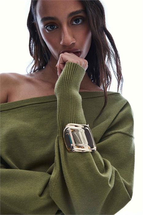 Браслет с гладкими манжетами артикул 156370105