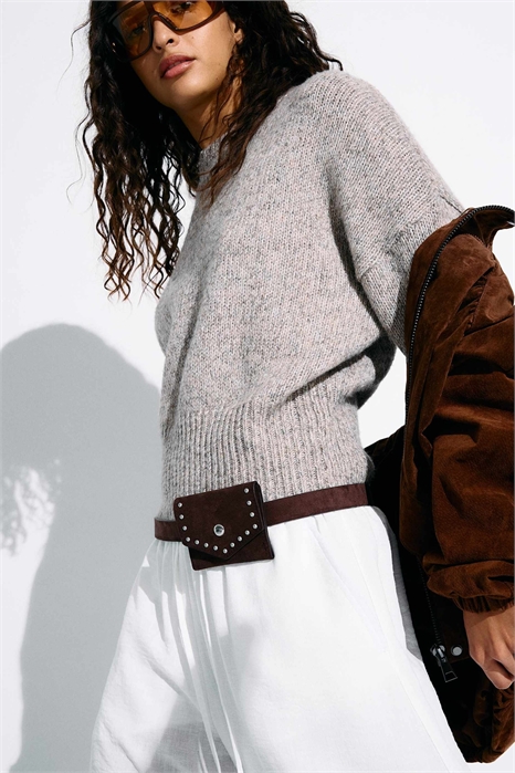 Пояс с карманами из искусственной замши артикул 156388122