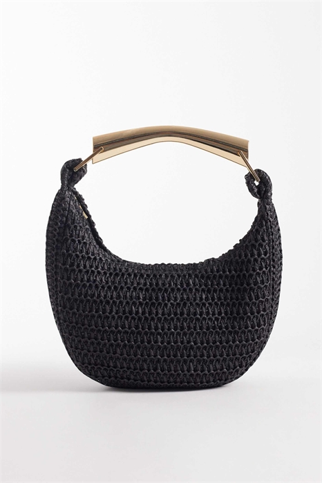 Соломенная сумка-мешок с золотой ручкой артикул 152383651