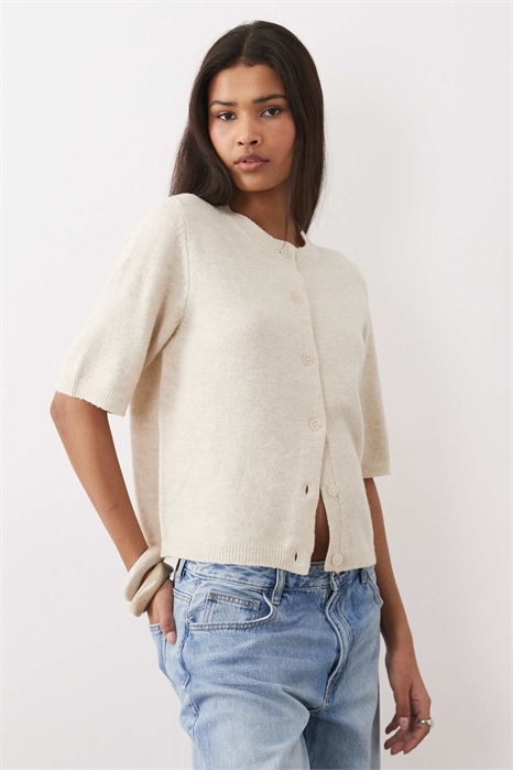 Мягкий вязаный кардиган с короткими рукавами артикул 154714717