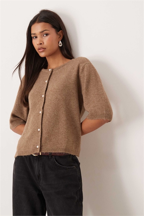 Кардиган с короткими рукавами и жемчужными пуговицами артикул 152936997