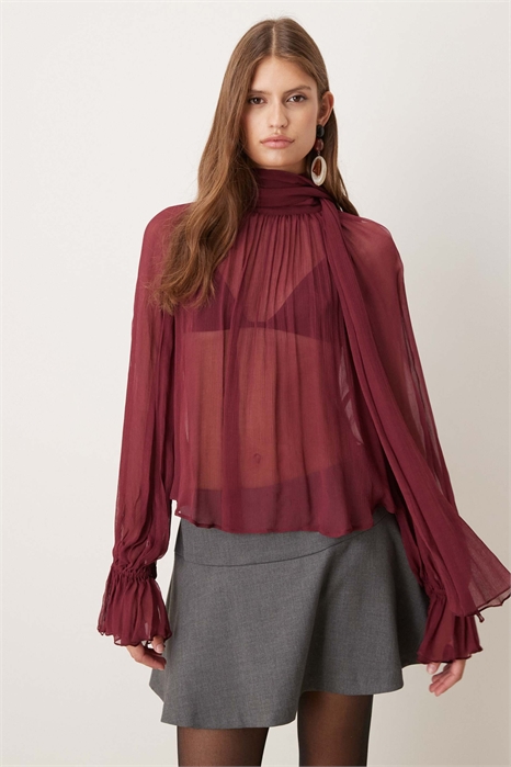 Блузка с задрапированным горлом артикул 151270413