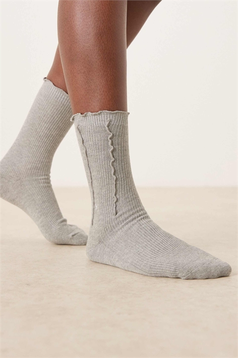 Носки с оборками артикул 151522739