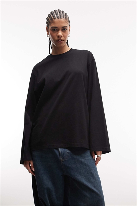 Свободная кофта с длинными рукавами артикул 136440085