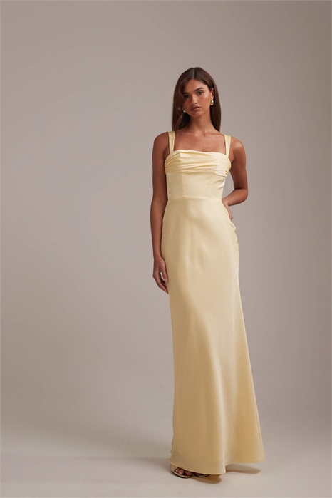 Макси-платье для подружки невесты с драпированной атласной верхней частью и юбкой-колонной артикул 152930909