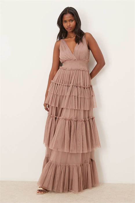 Макси-платье для подружки невесты из тюля без рукавов с глубоким вырезом и многослойным силуэтом артикул 152319610