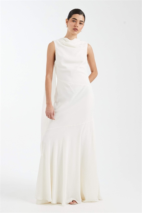 Макси-платье из крепа с высоким воротником-капюшоном для подружки невесты артикул 151263139