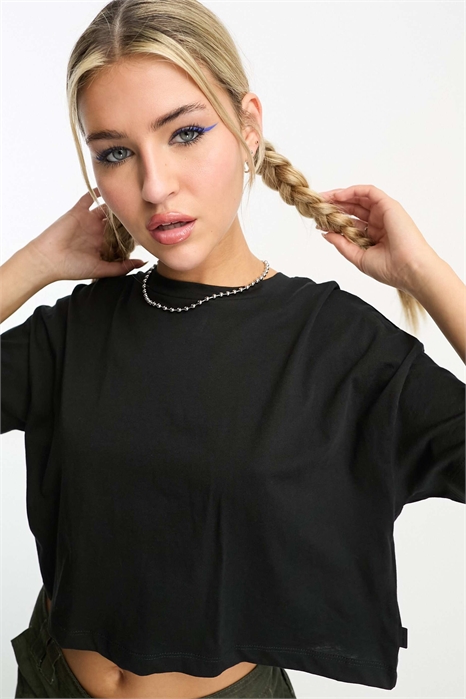 Укороченная футболка артикул 126664160