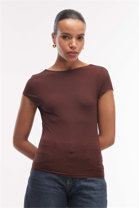 Топ с короткими рукавами-крылышками и вырезом на спине артикул 151962278