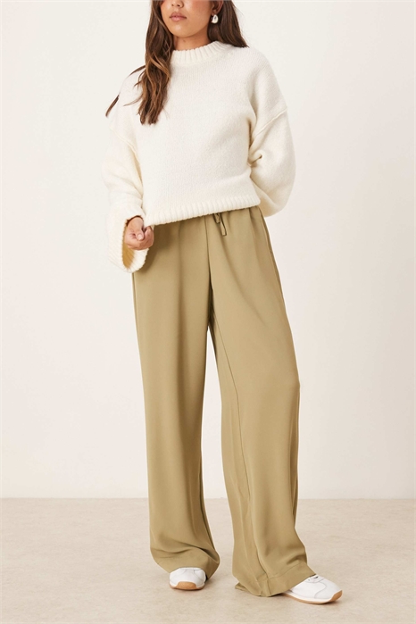 Брюки с широкими брючинами и завязкой на талии артикул 148407906