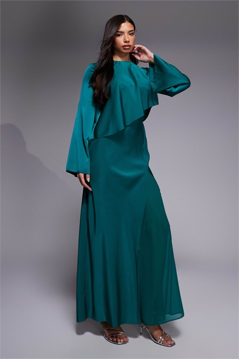 Макси-платье с атласными вставками в виде накидки с длинными рукавами артикул 152352245