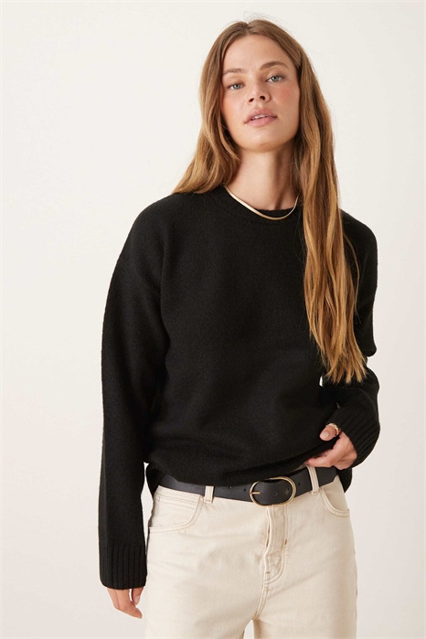 Роскошный свитер с круглым вырезом артикул 150854137