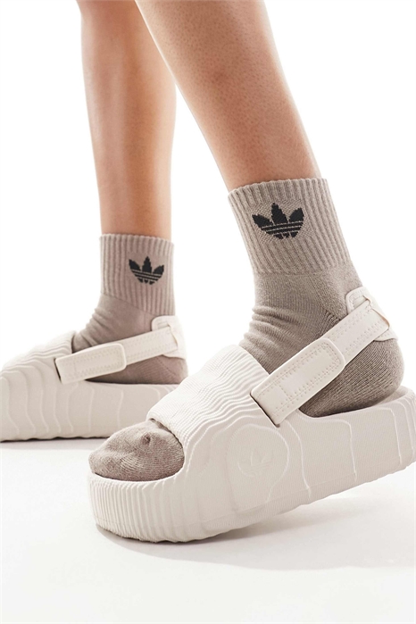 Слиперы Adilette 22 XLG артикул 133022000