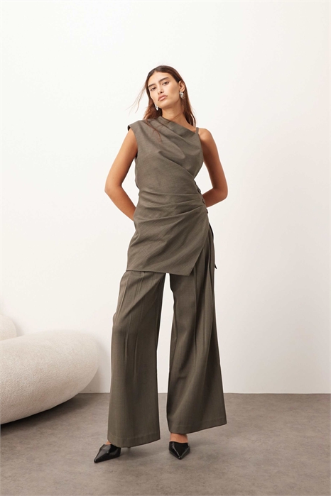 Шерстяные брюки с широкими брючинами и складками co-ord артикул 149246527