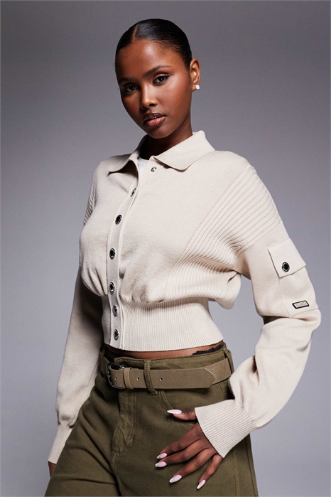 Короткий вязаный кардиган-бомбер от Gigi артикул 154707754