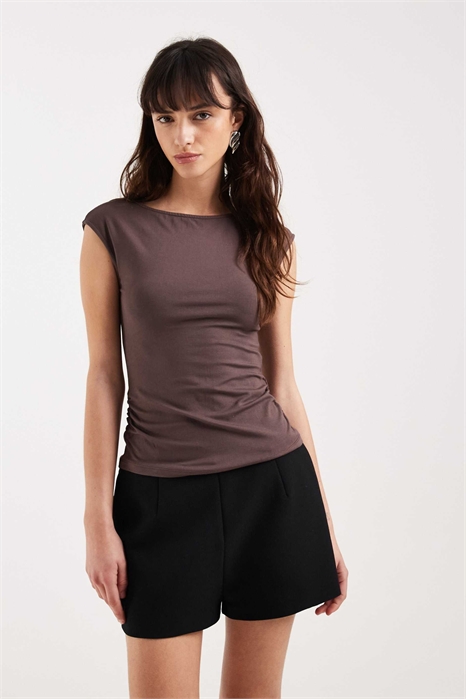 Топ с рюшами по бокам артикул 155312645