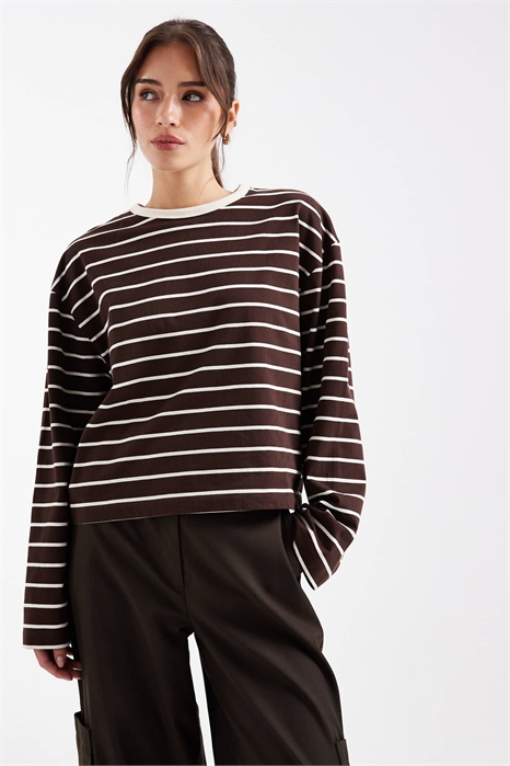 Топ прямого кроя с длинными рукавами артикул 152226217