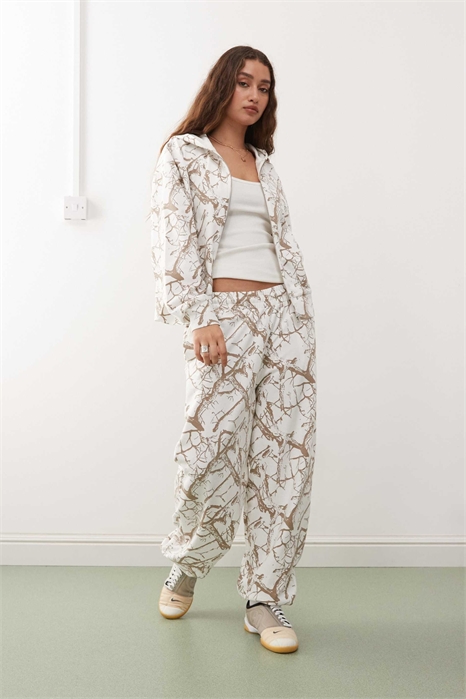 Джоггер свободного кроя артикул 150783618