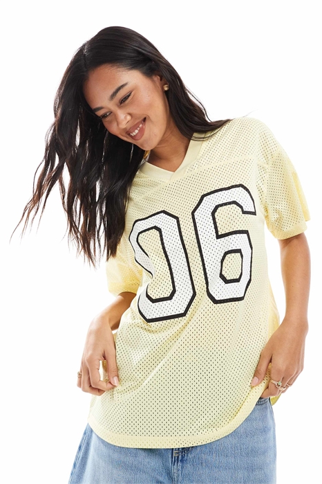 Университетская футболка артикул 147828980