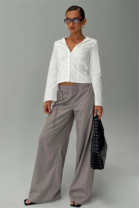 Брюки с широкими брючинами и завязкой на талии «Just Have Fun» артикул 151633987